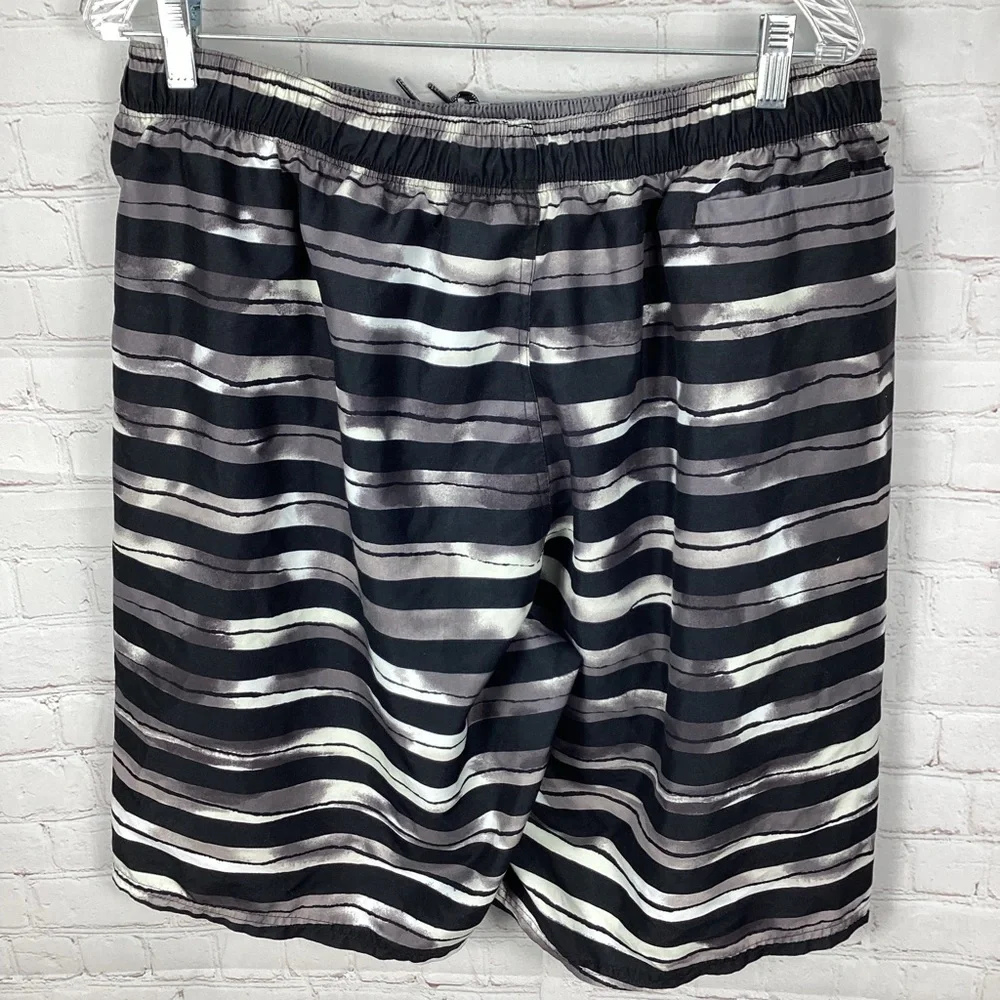 Nike Striped Bathing Suit Swim Trunks‎ Men’s Size XXL Striped Black Gray White